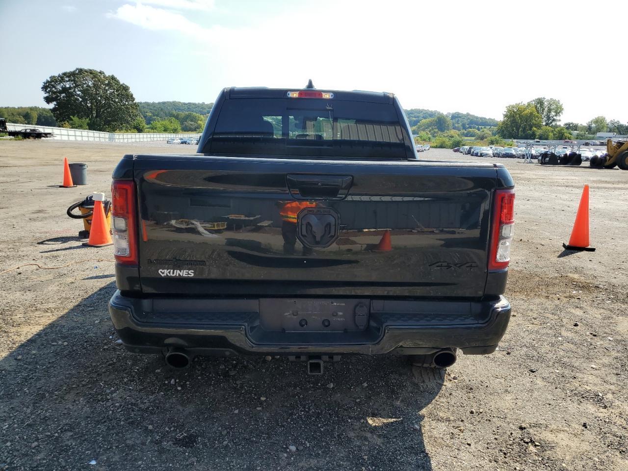 2023 RAM 1500 - zdjęcie 6