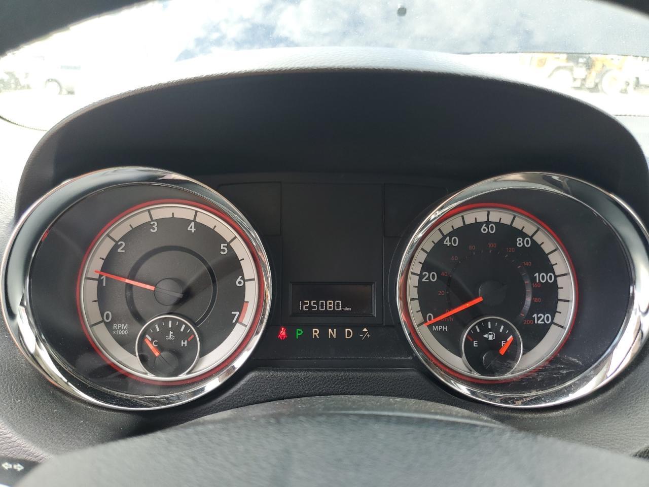 2016 Dodge Caravan - zdjęcie 9