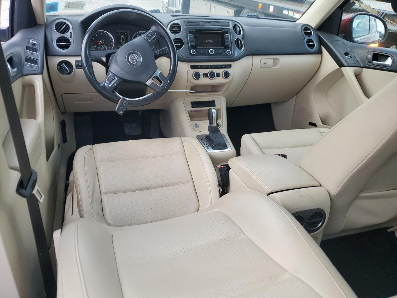 2015 Volkswagen Tiguan - zdjęcie 8