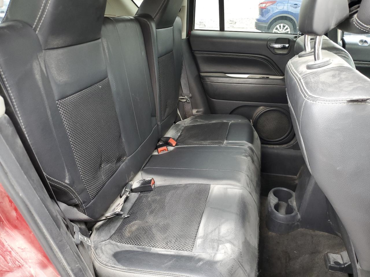 2014 Jeep Compass Latitude - zdjęcie 11