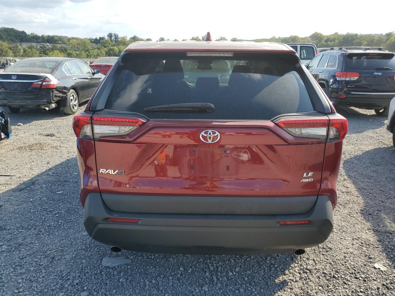 2023 Toyota Rav4 Le - zdjęcie 6