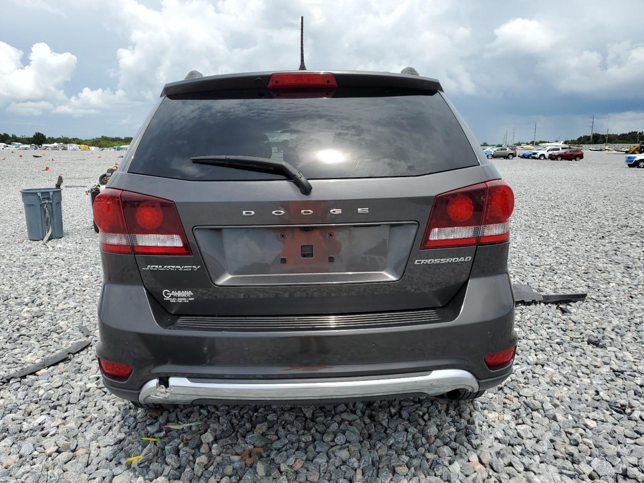 2020 Dodge Journey Crossroad - zdjęcie 6