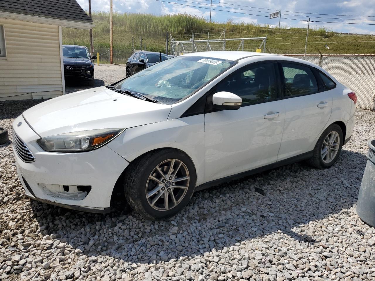 2016 Ford Focus Se - zdjęcie główne