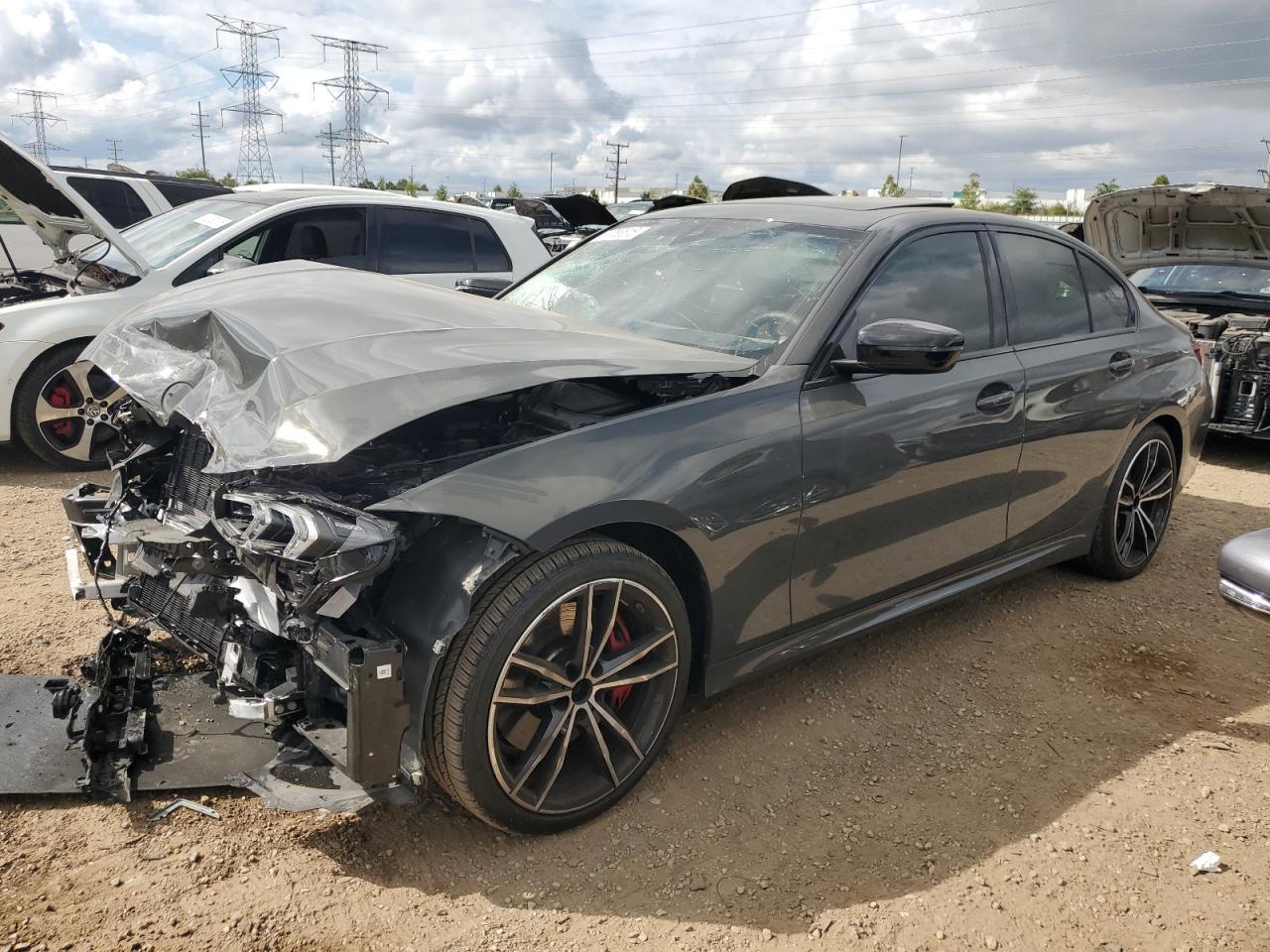 2024 BMW 330Xi - zdjęcie główne