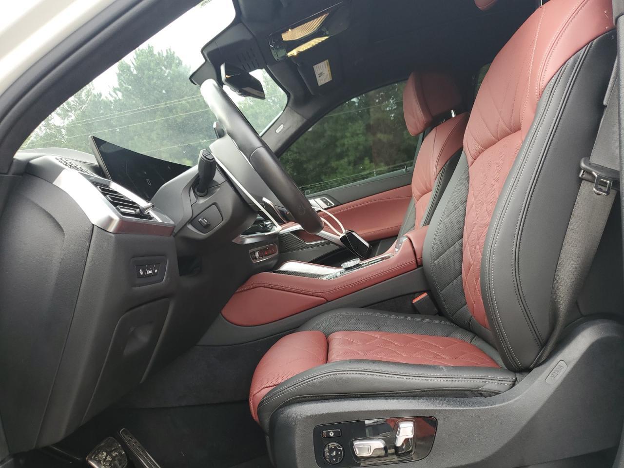 2024 BMW X6 M60I - zdjęcie 7