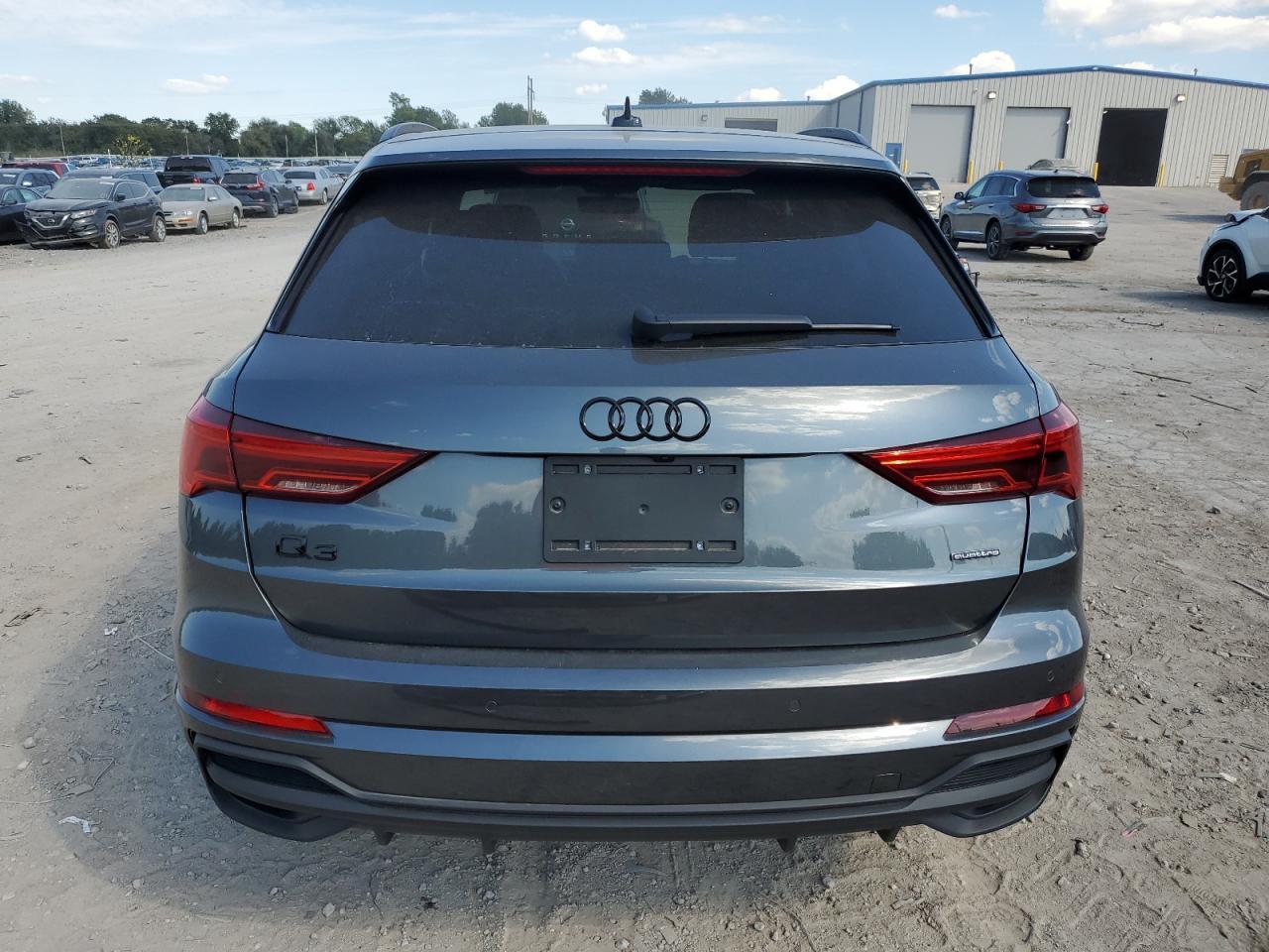 2025 Audi Q3 Premium Plus S Line 45 - zdjęcie 6