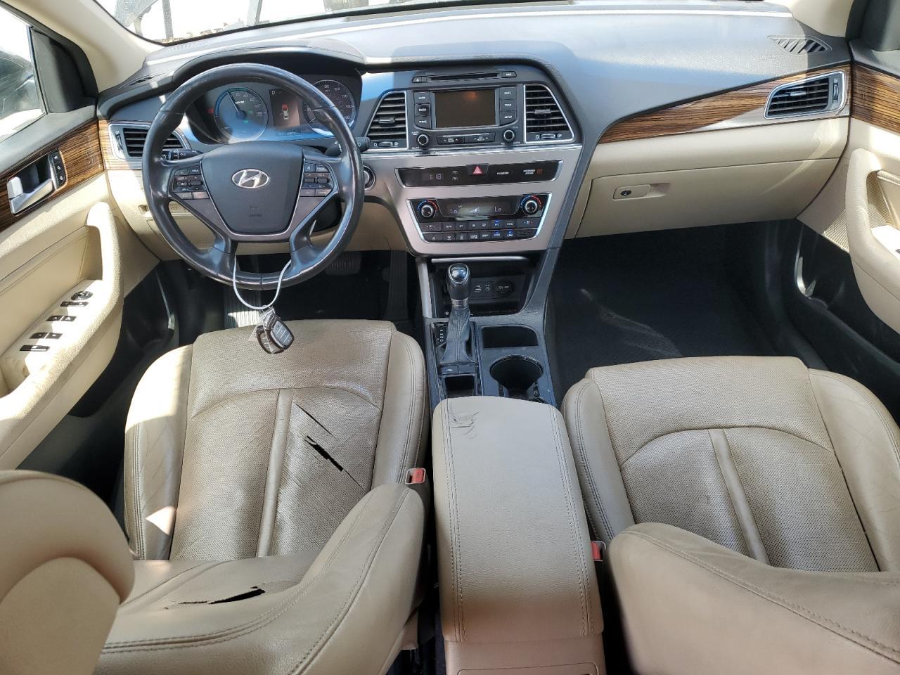 2016 Hyundai Sonata Hybrid - zdjęcie 8