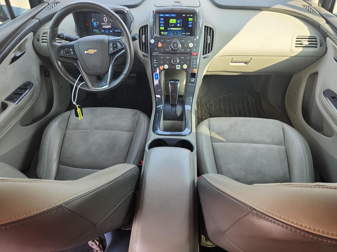 2013 Chevrolet Volt - zdjęcie 8