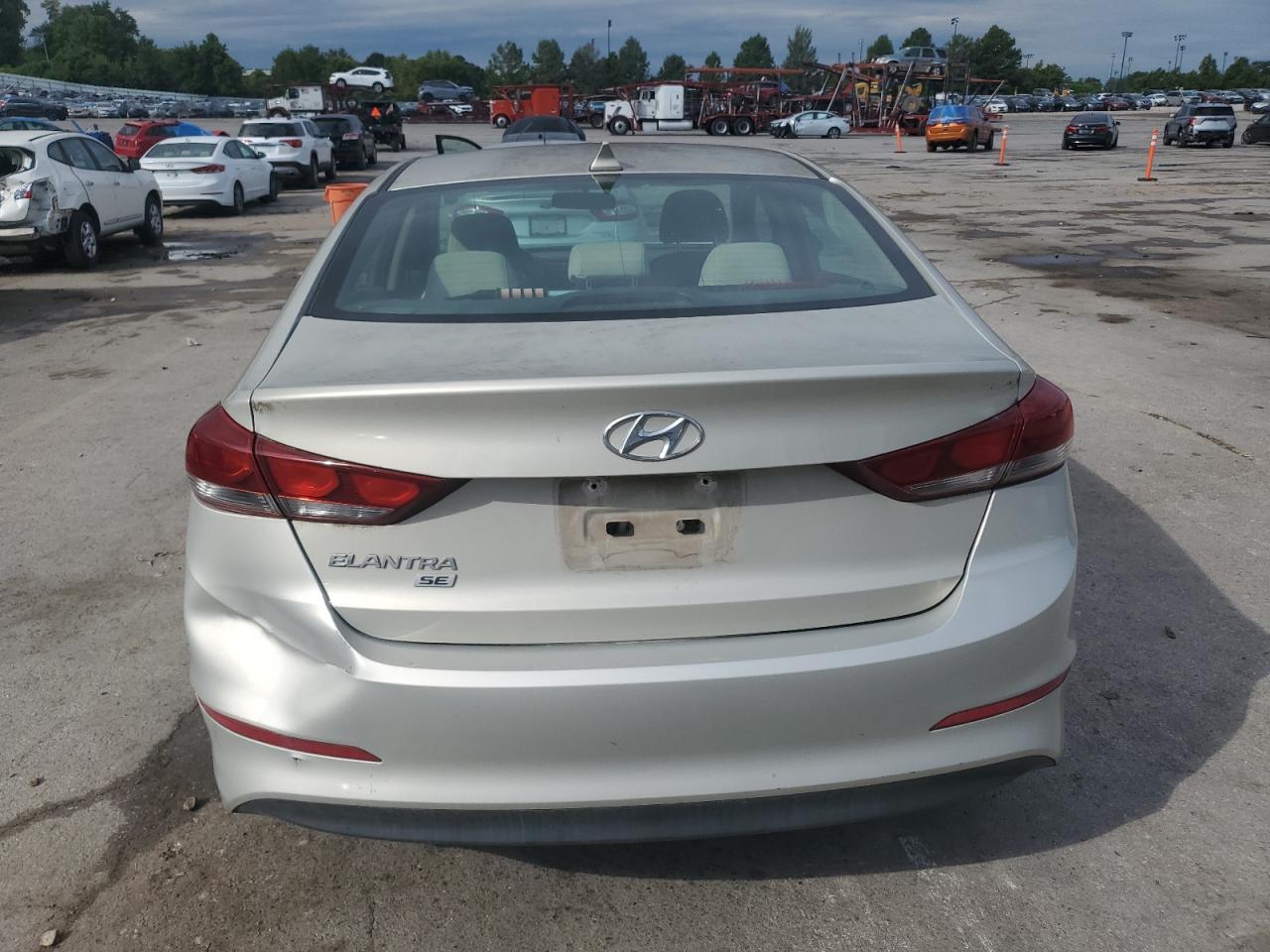 2017 Hyundai Elantra - zdjęcie 6