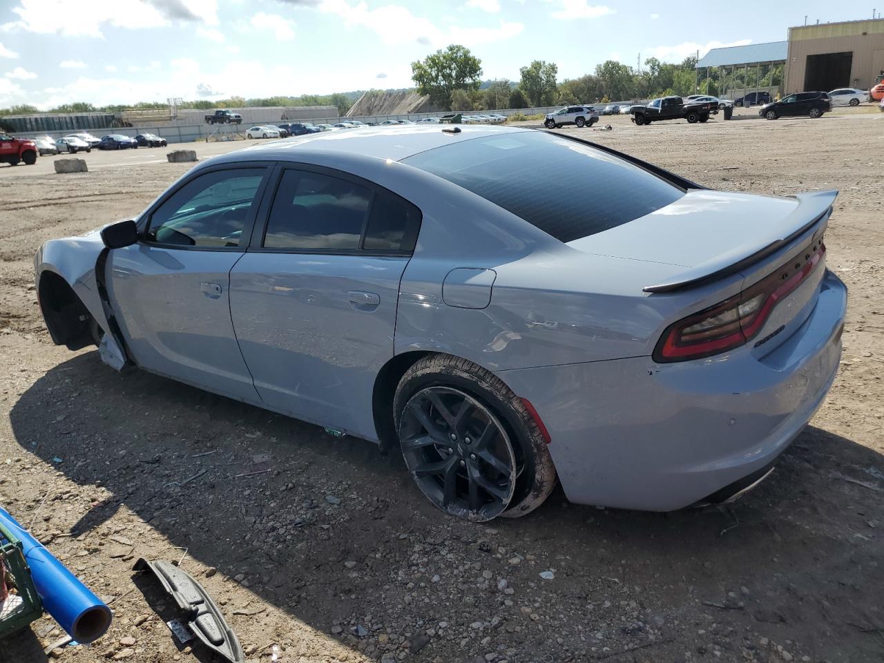 2021 Dodge Charger Sxt - zdjęcie 2