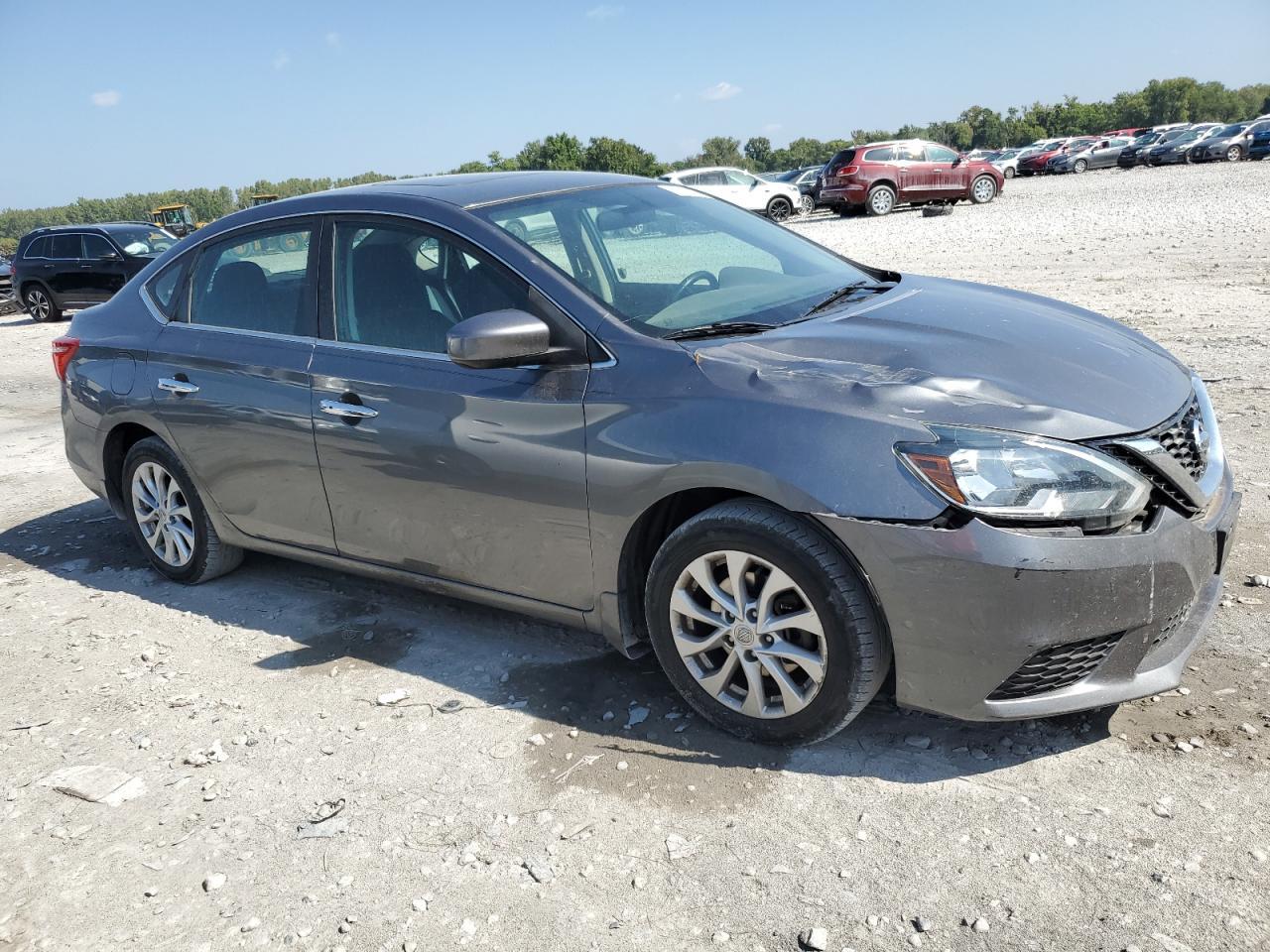 2018 Nissan Sentra S - zdjęcie 4