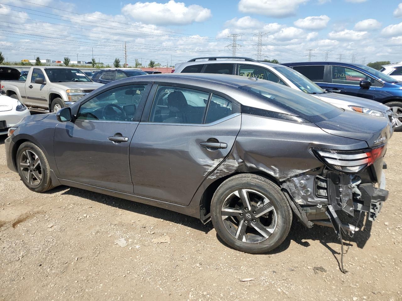 2025 Nissan Sentra - zdjęcie 2