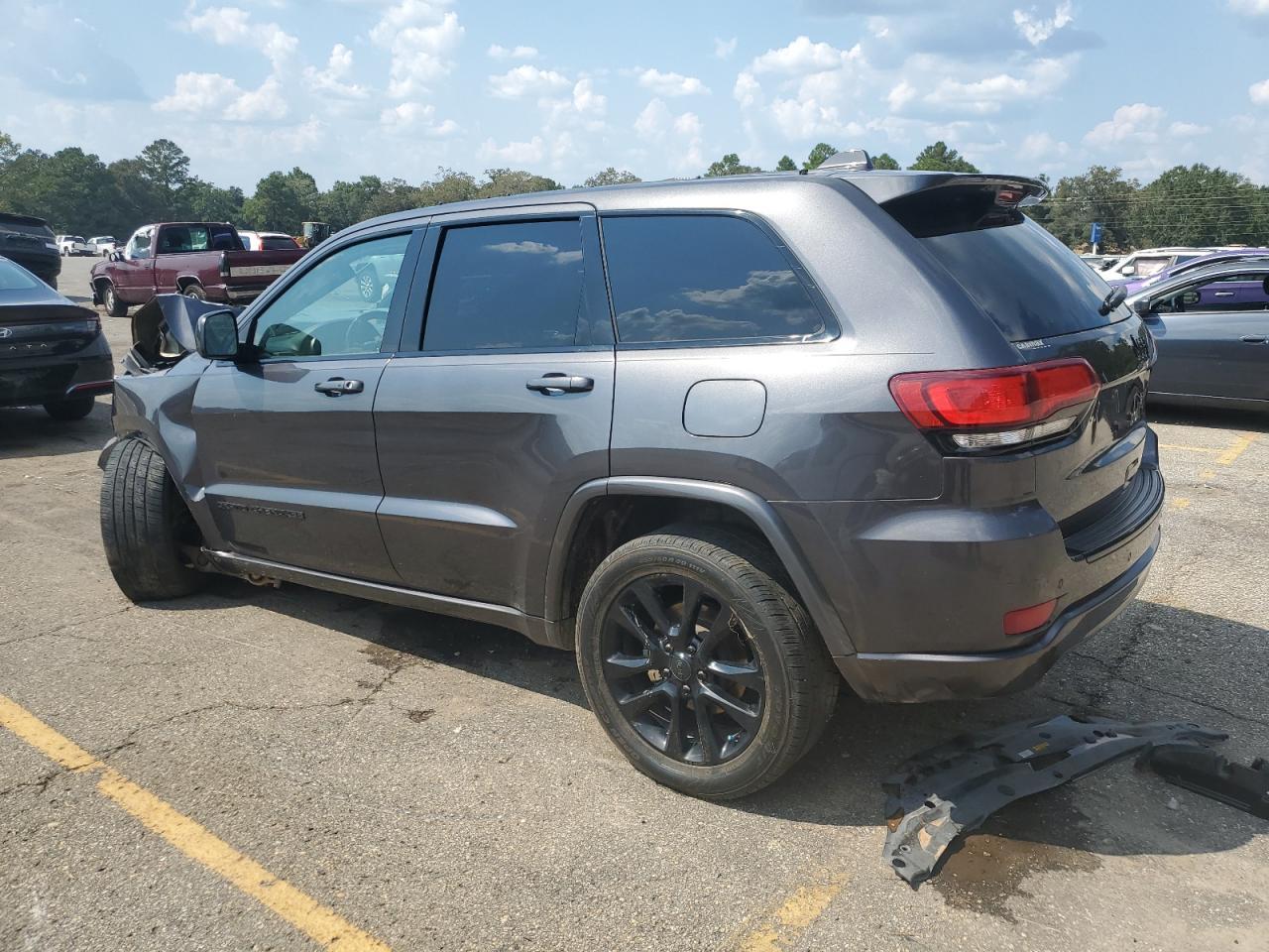2017 Jeep Grand Cherokee Laredo - zdjęcie 2
