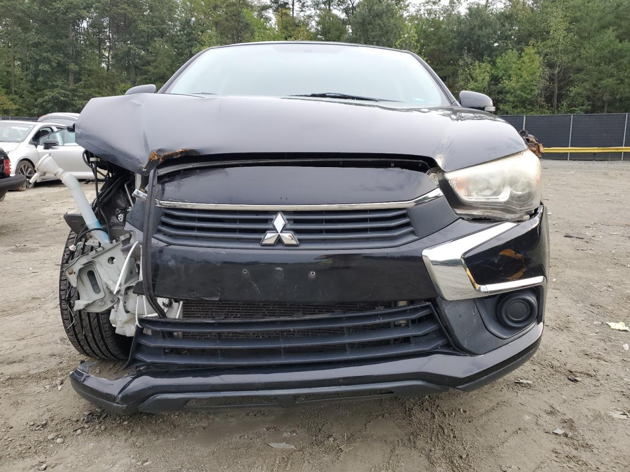 2016 Mitsubishi Outlander - zdjęcie 5