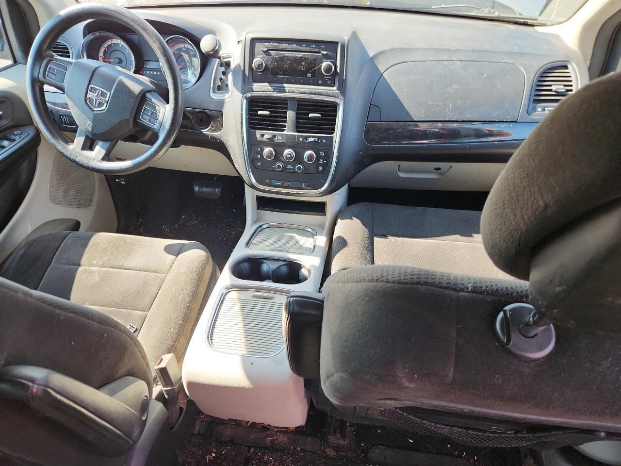 2013 Dodge Grand Caravan - zdjęcie 8