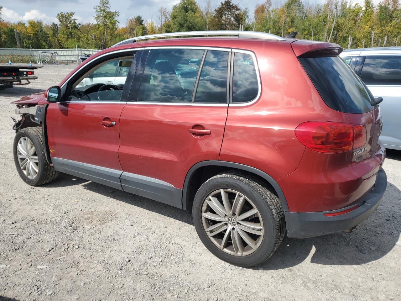 2015 Volkswagen Tiguan - zdjęcie 2