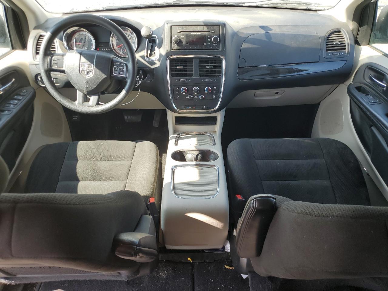 2016 Dodge Grand Caravan Sxt - zdjęcie 8