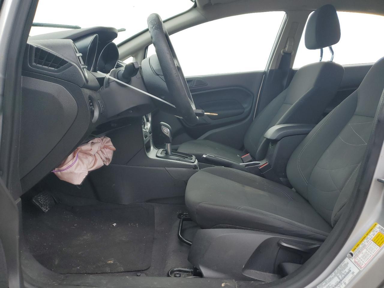 2019 Ford Fiesta Se - zdjęcie 7