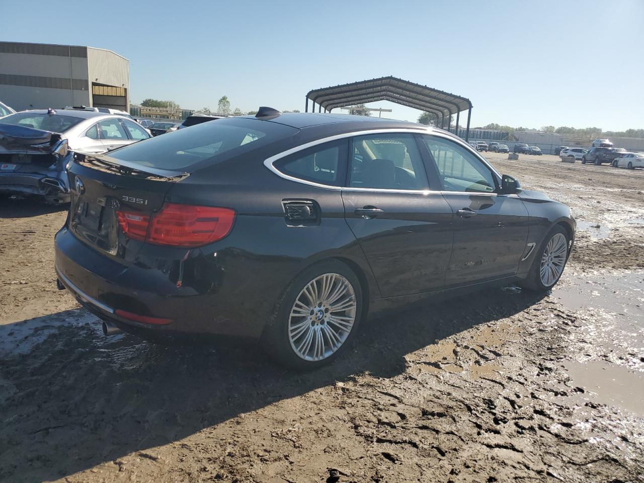 2015 BMW 335 Xigt - zdjęcie 3