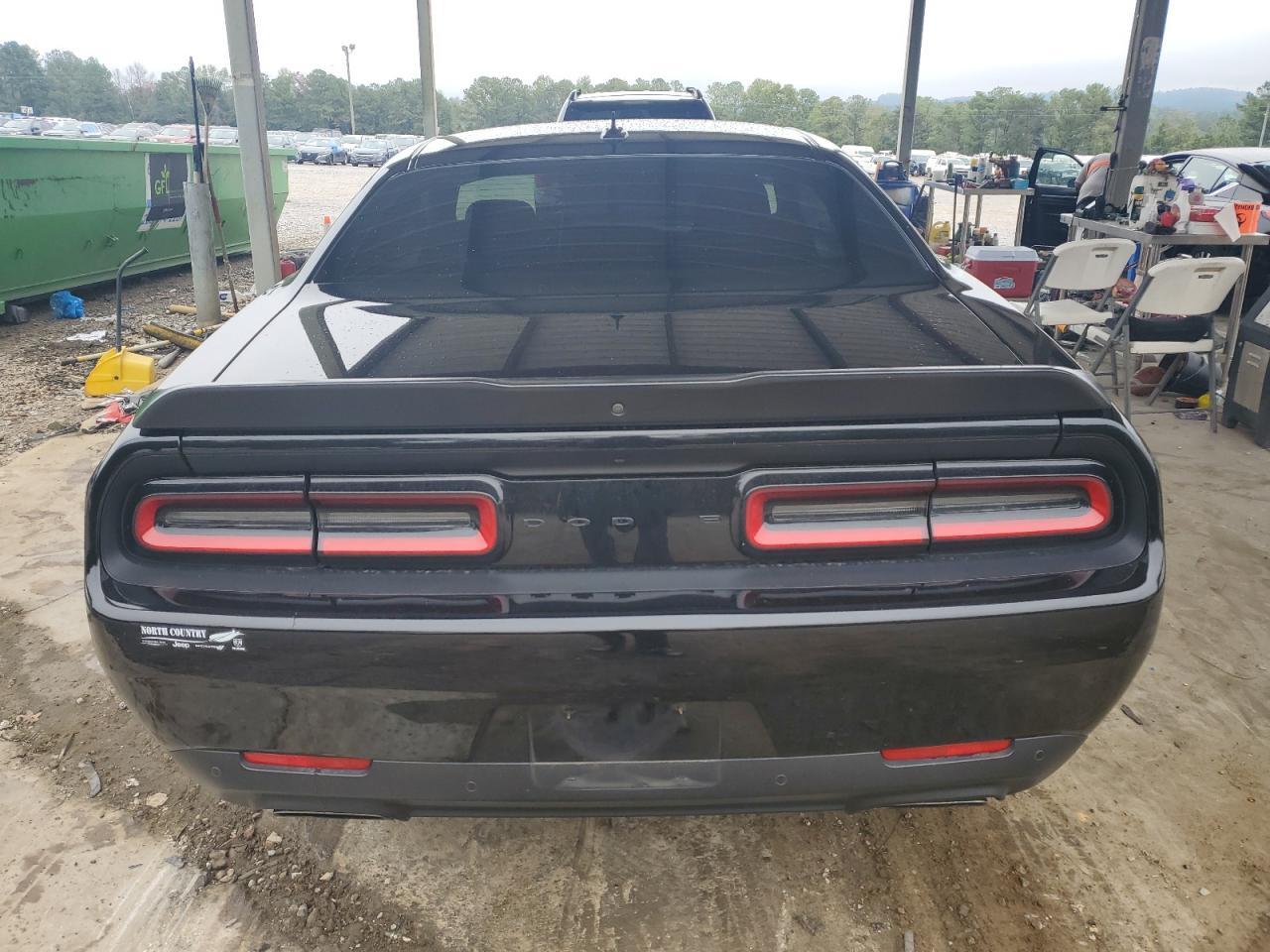 2023 Dodge Challenger R/T - zdjęcie 6