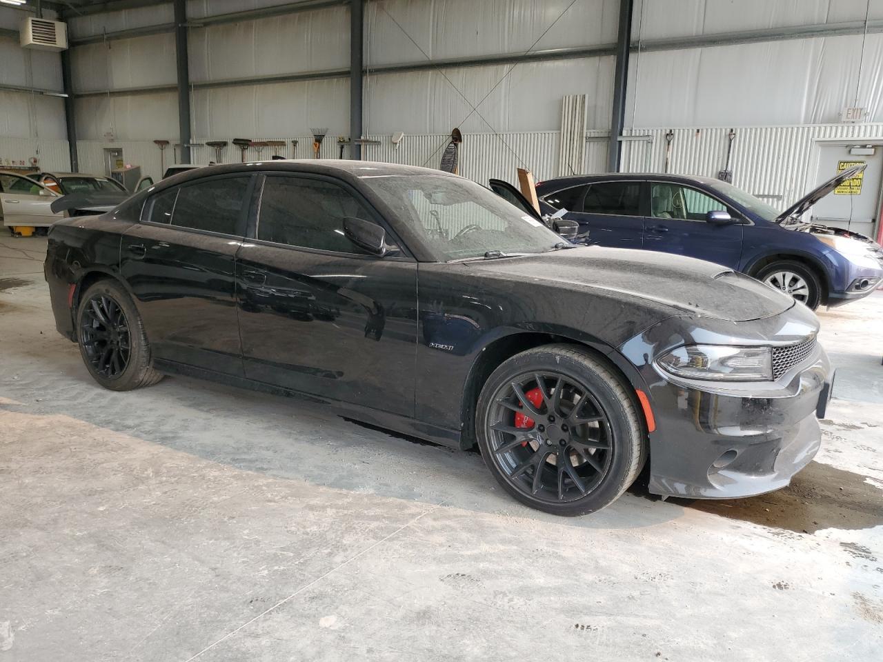 2019 Dodge Charger R/T - zdjęcie 4
