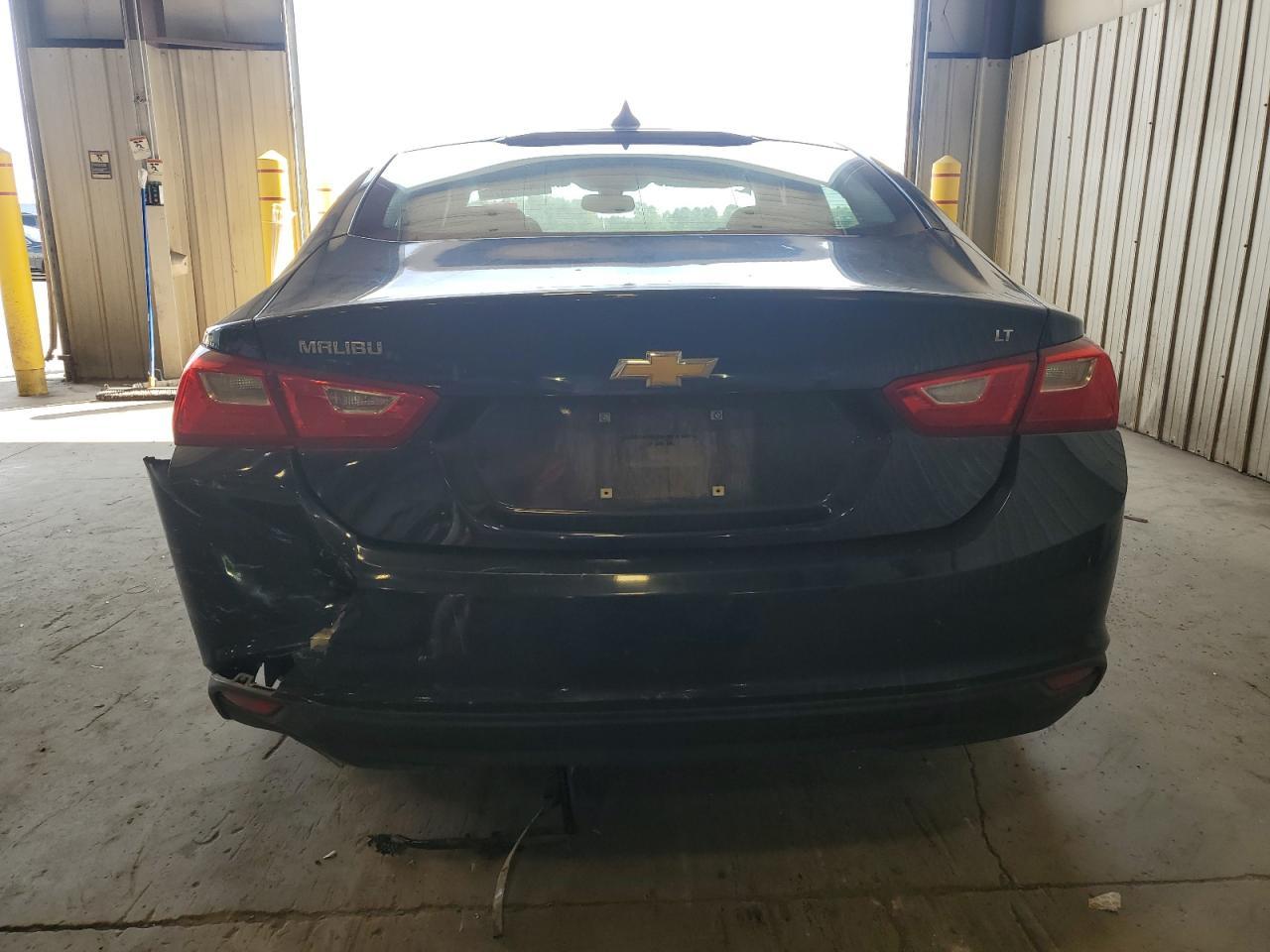 2018 Chevrolet Malibu - zdjęcie 6