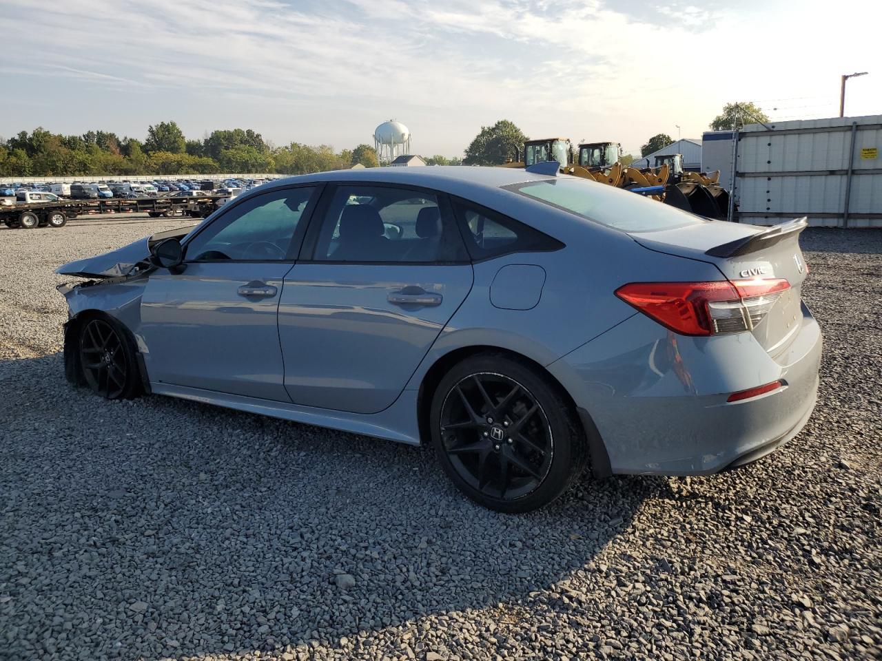 2022 Honda Civic Sport - zdjęcie 2