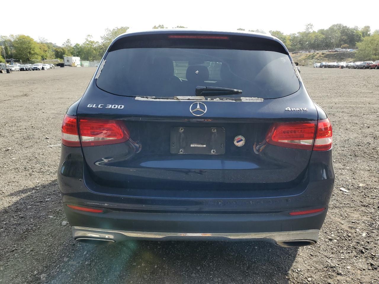 2017 Mercedes-Benz Glc 300 4Matic - zdjęcie 6