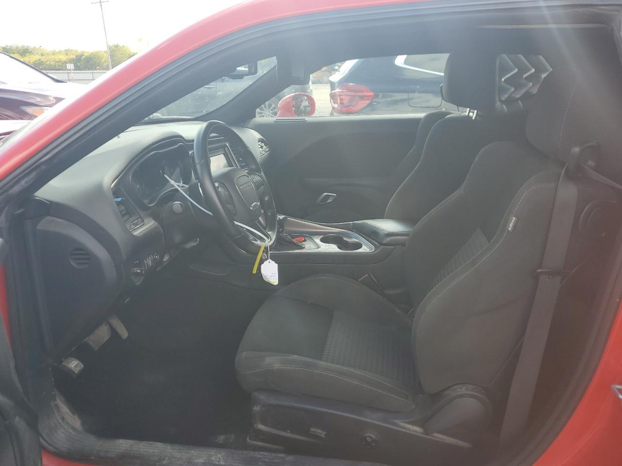 2021 Dodge Challenger - zdjęcie 7