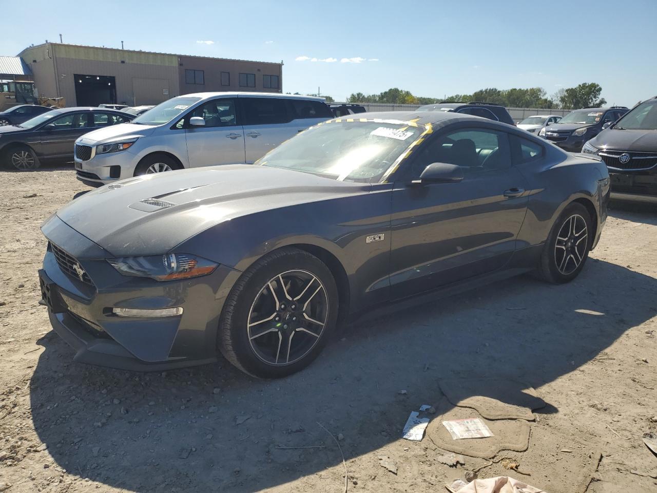 2020 Ford Mustang - zdjęcie główne