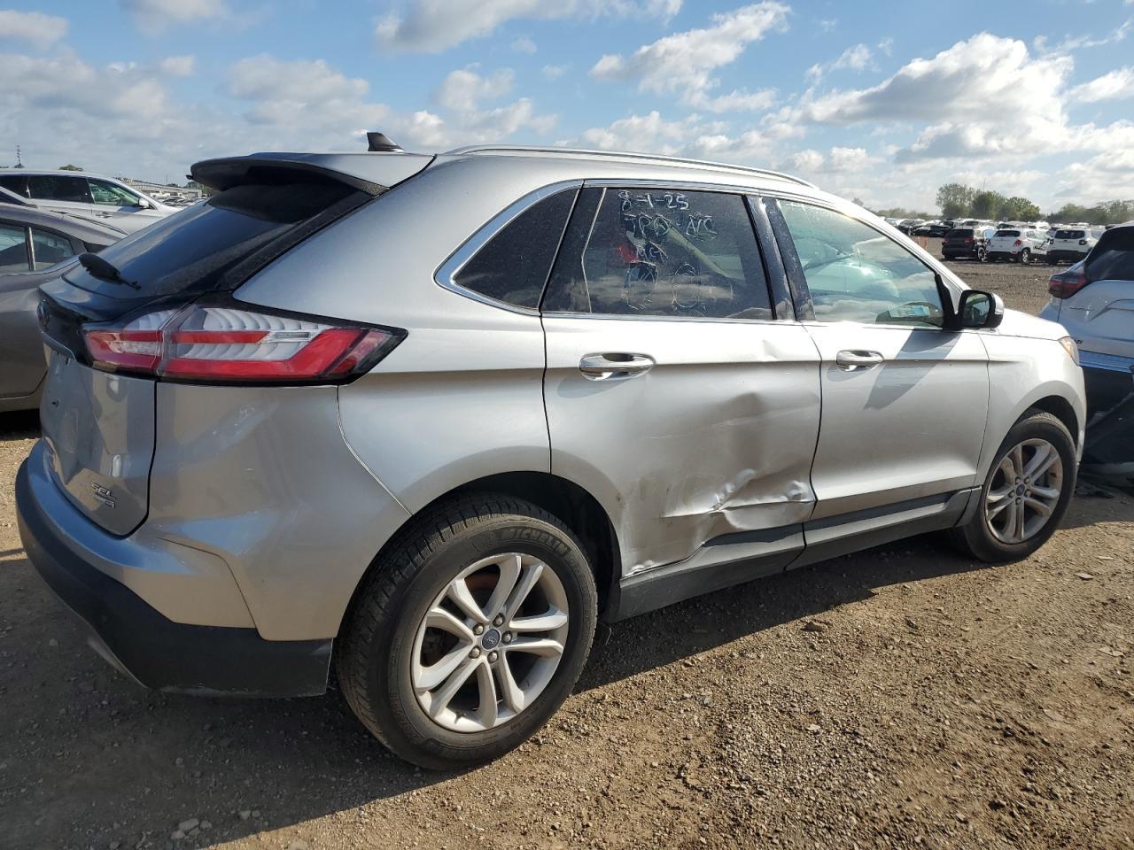 2020 Ford Edge Sel - zdjęcie 3