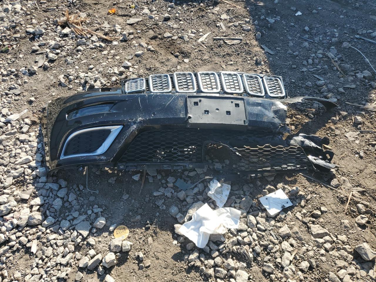 2020 Jeep Grand Cherokee Summit - zdjęcie 13