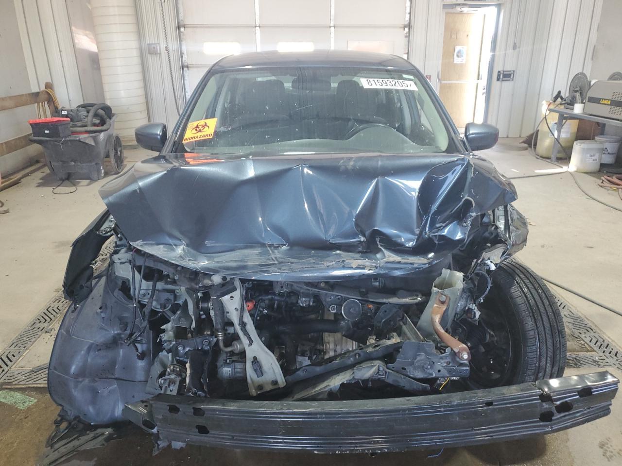 2017 Nissan Sentra S - zdjęcie 5