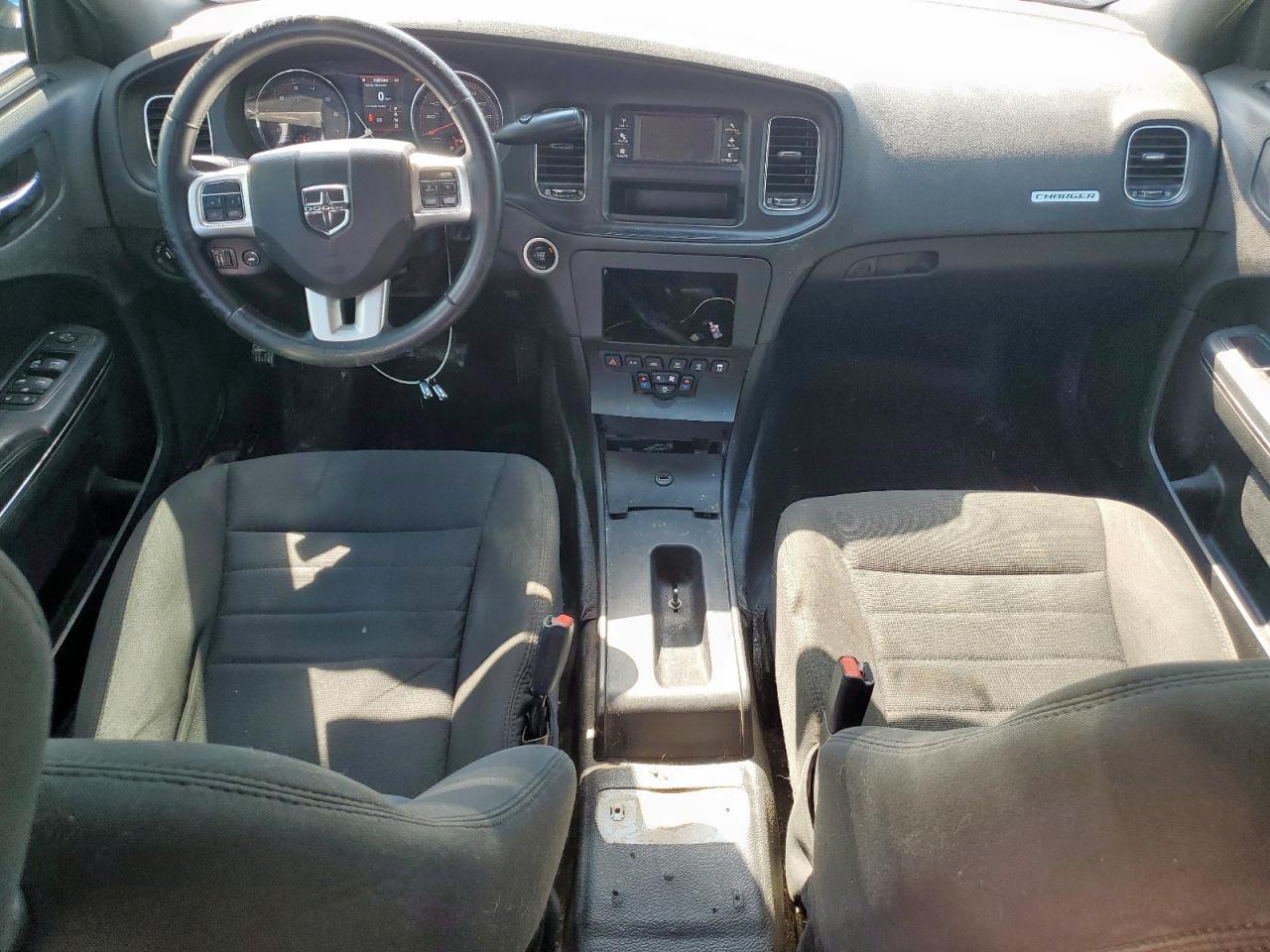 2014 Dodge Charger - zdjęcie 8