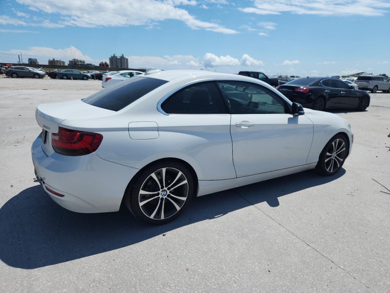 2015 BMW 228 I - zdjęcie 5