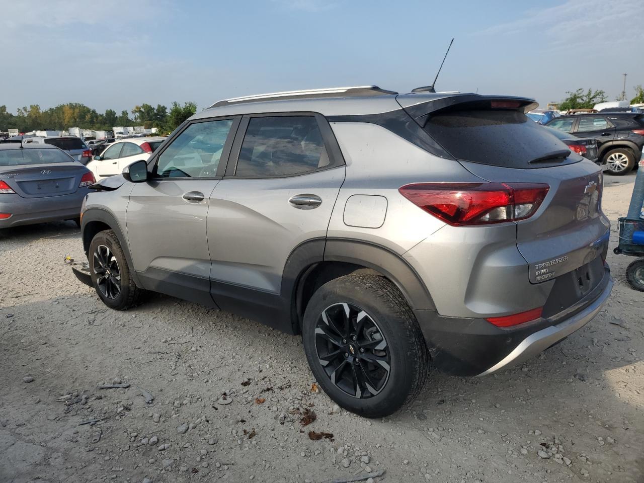 2023 Chevrolet Trailblazer Lt - zdjęcie 2