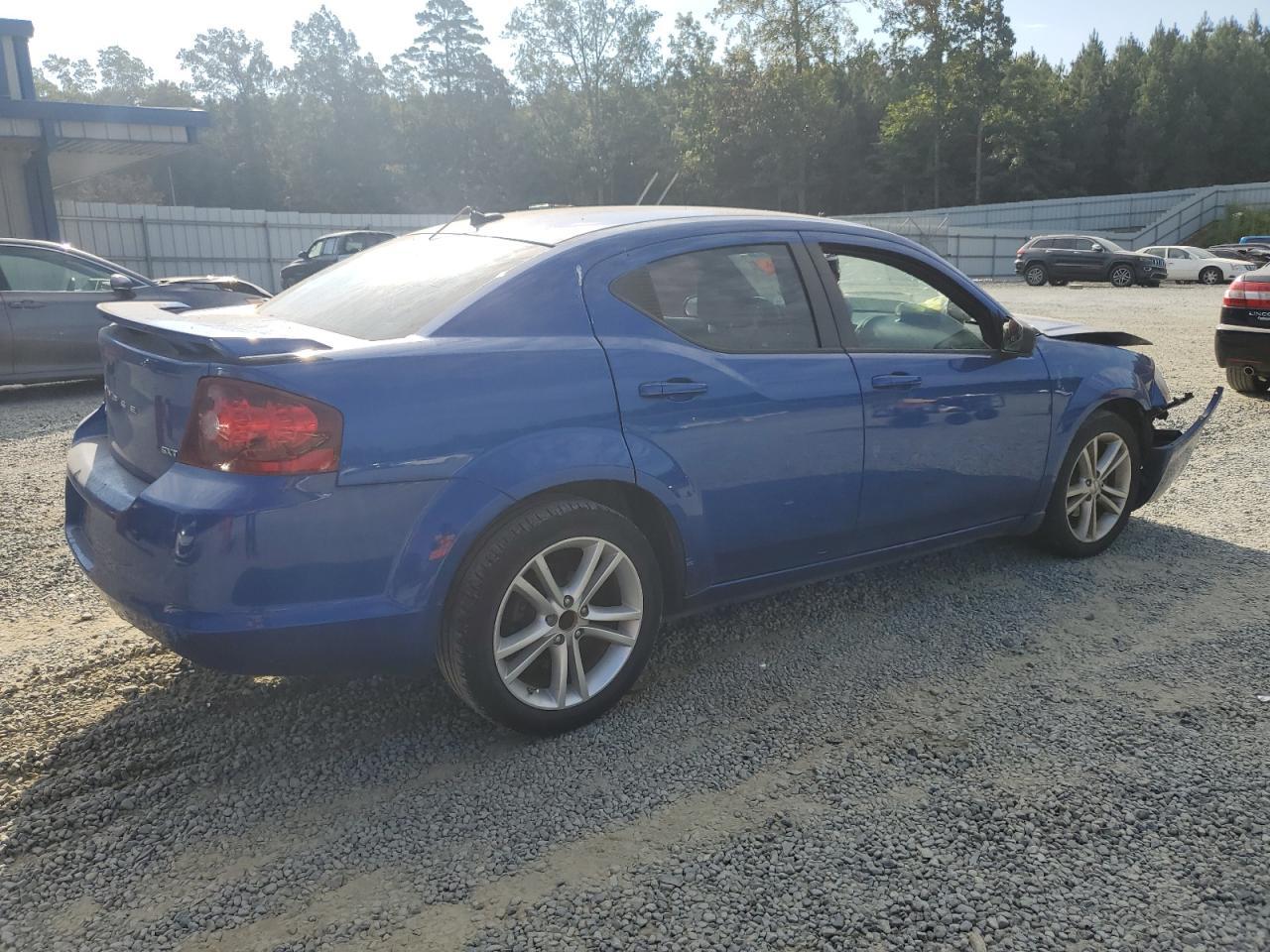 2014 Dodge Avenger Sxt - zdjęcie 3