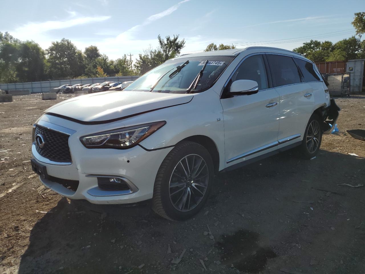 2016 Infiniti Qx60 - zdjęcie główne