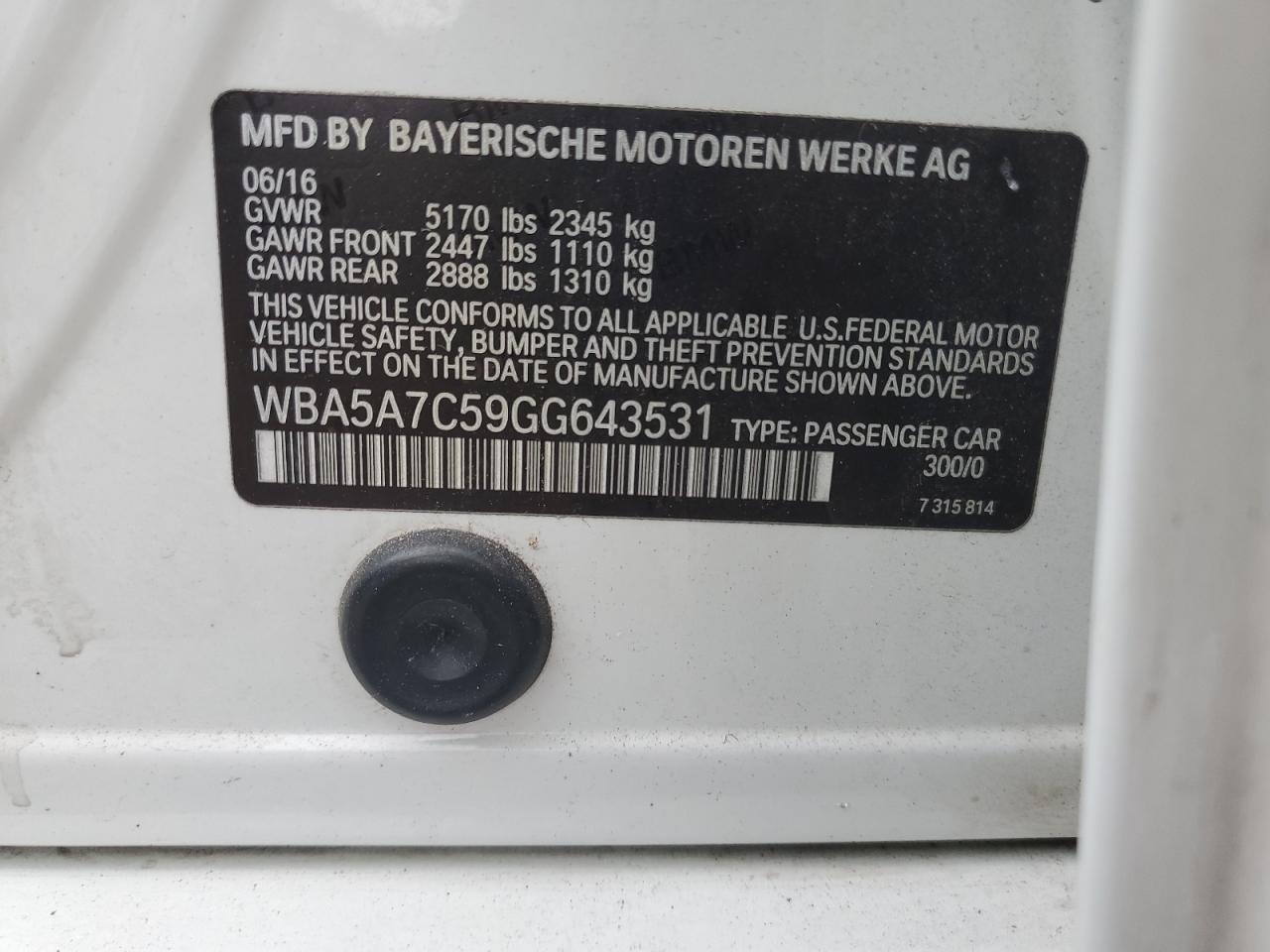 2016 BMW Seria 5 - zdjęcie 12