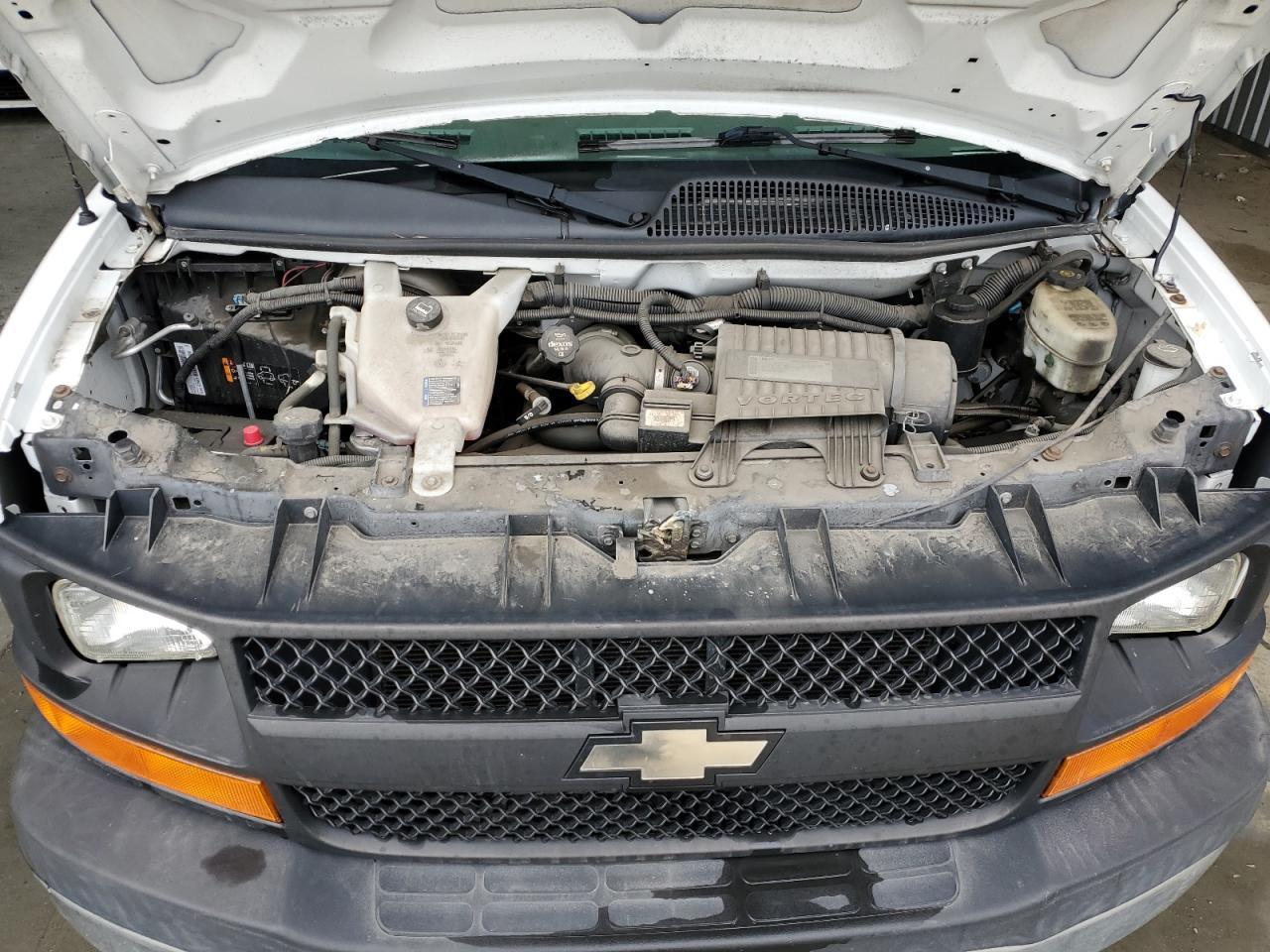 2014 Chevrolet Express G2500 - zdjęcie 12