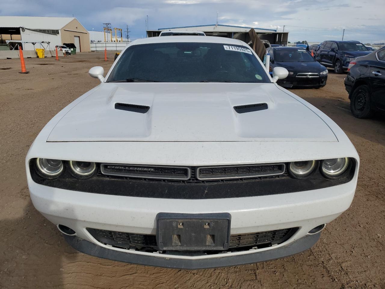 2017 Dodge Challenger Sxt - zdjęcie 5