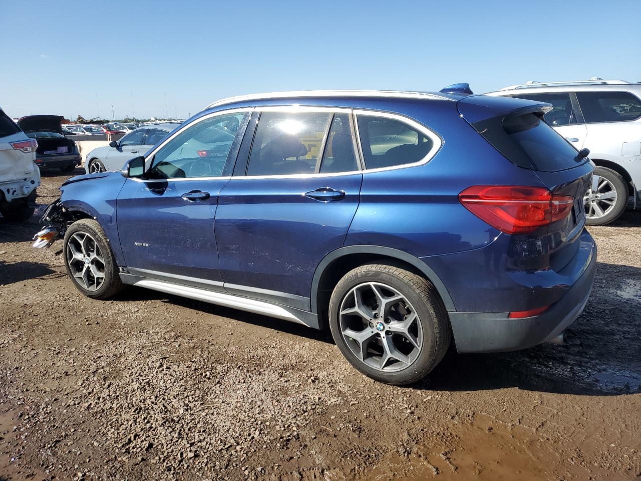 2016 BMW X1 xDrive28I - zdjęcie 2