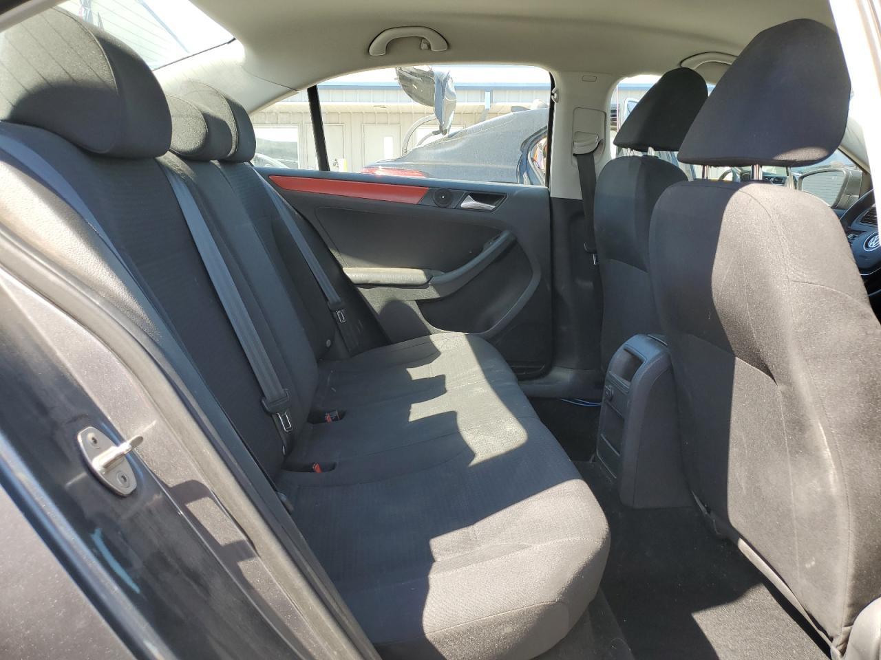 2016 Volkswagen Jetta S - zdjęcie 10