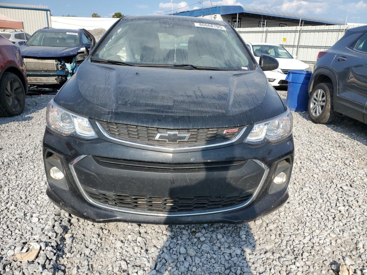 2019 Chevrolet Sonic Lt - zdjęcie 5
