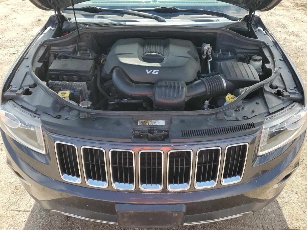 2015 Jeep Grand Cherokee - zdjęcie 12