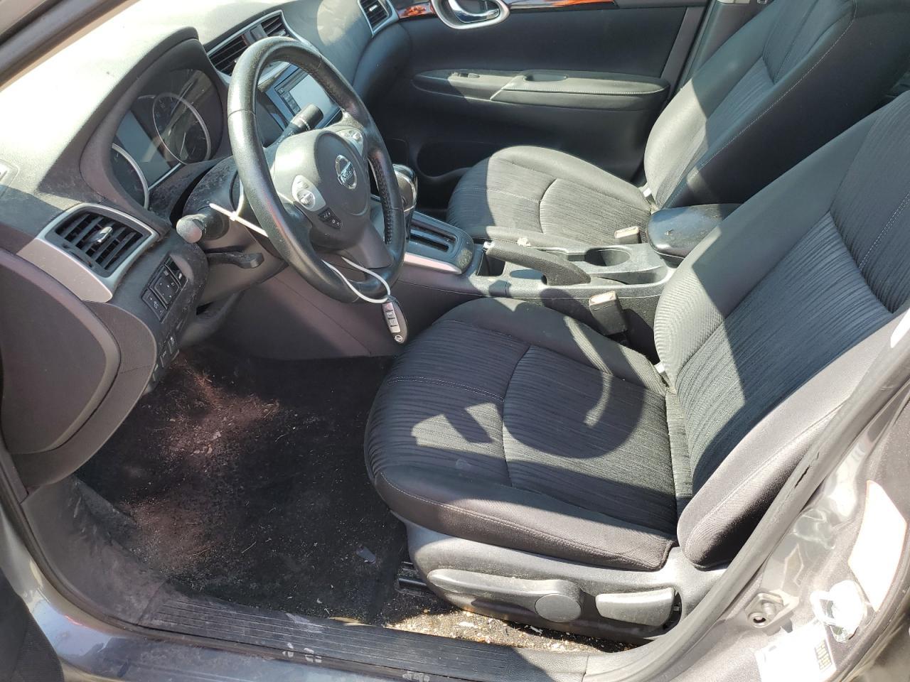 2018 Nissan Sentra S - zdjęcie 7