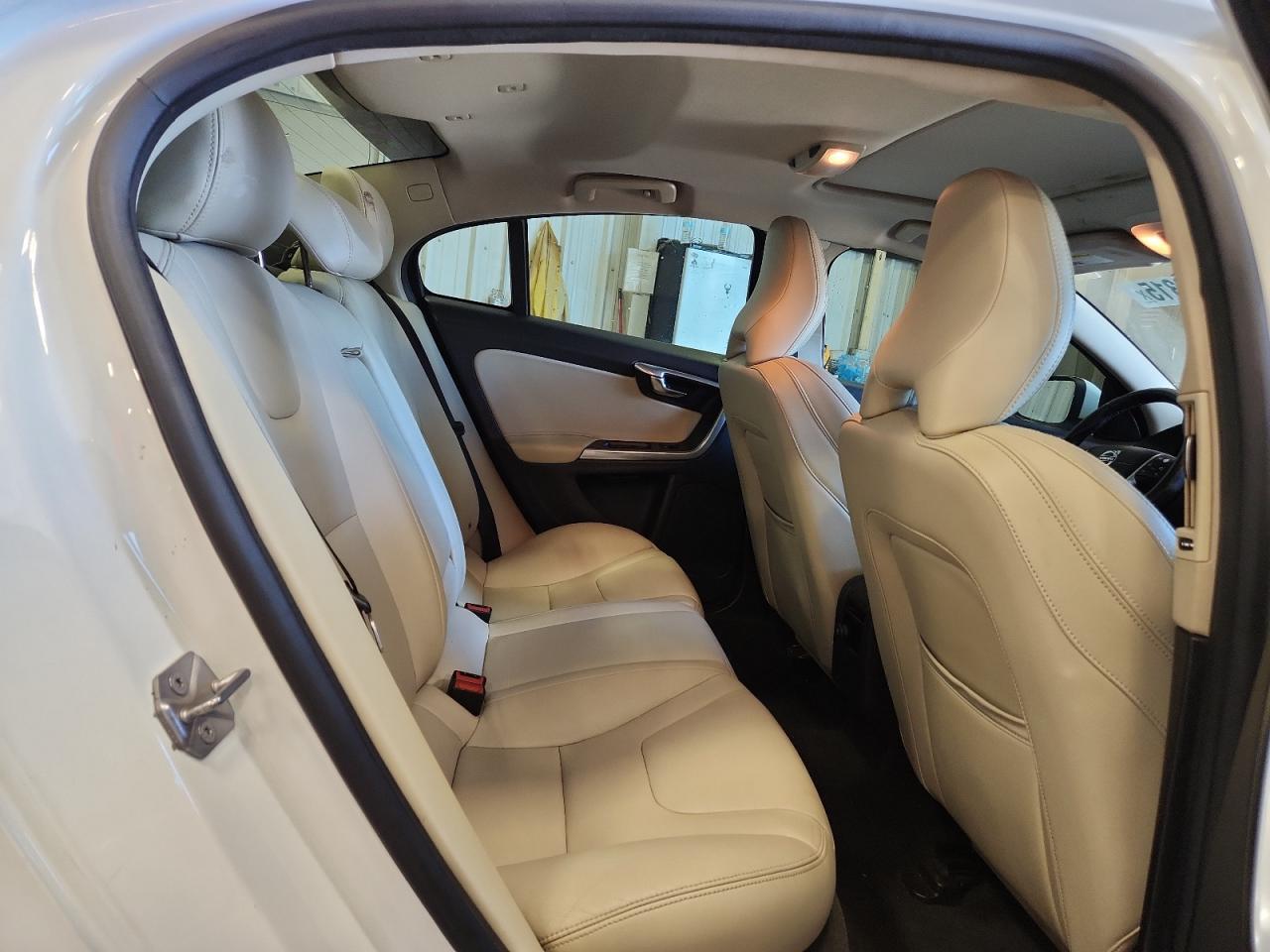 2017 Volvo S60 - zdjęcie 10