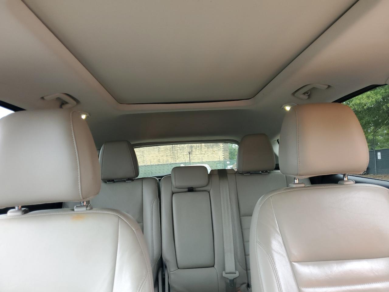 2015 Ford Escape - zdjęcie 10
