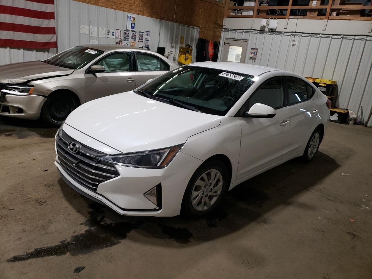 2019 Hyundai Elantra Se - zdjęcie główne