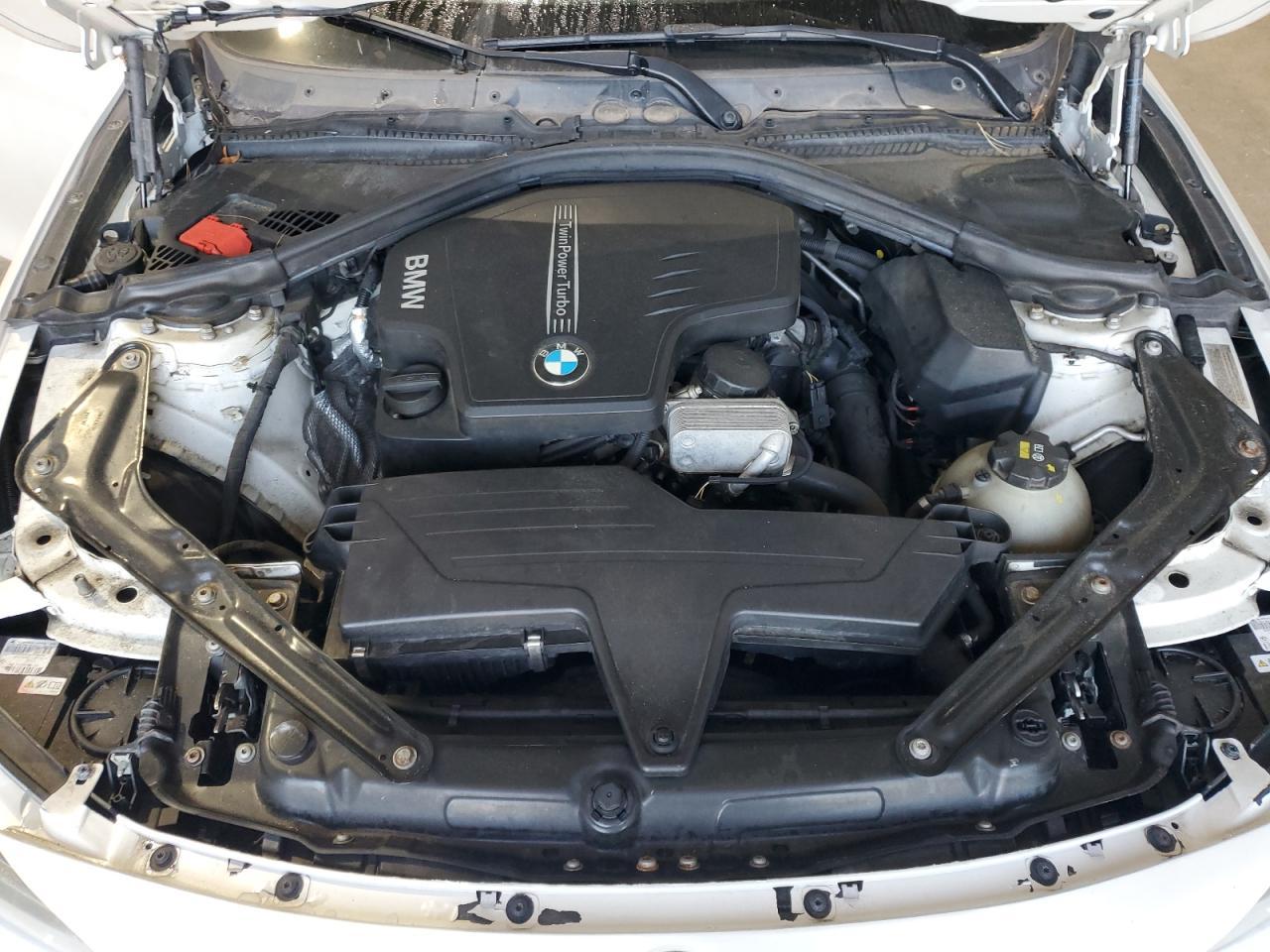 2015 BMW Seria 4 - zdjęcie 11